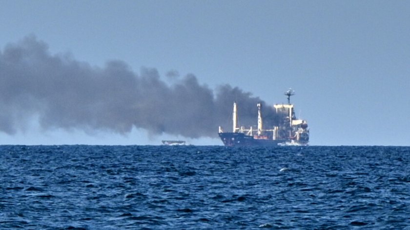Потъна товарният кораб, ударен от Русия в Черно море 