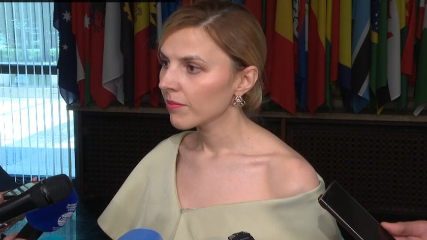 Чамова осъди антисемитската драма в Банско 