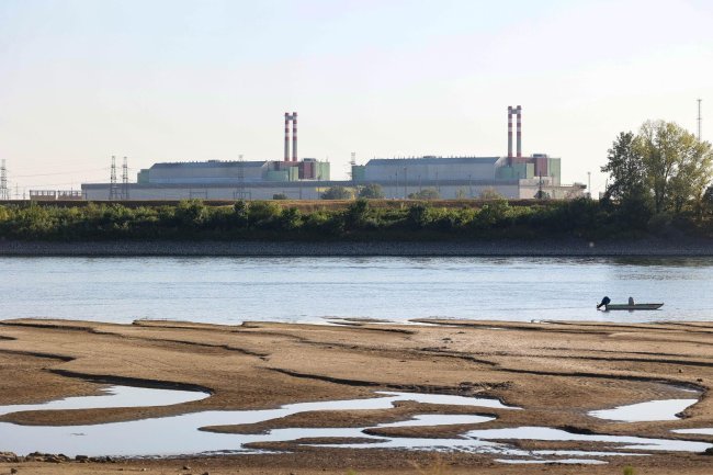 Климатолог: Рекордно ниските води на Дунав ще се задържат поне до средата на август