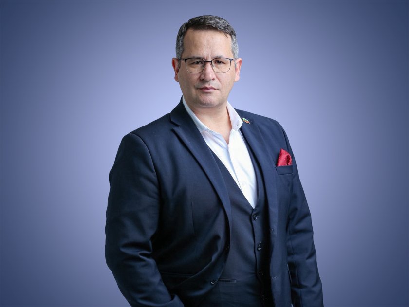 Иван Христанов ще се кандидатира за президент