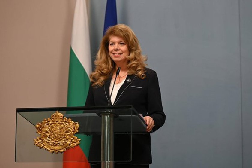 Илияна Йотова поздрави новоизбрания унгарски президент Андраш Бака