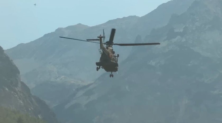 Спасяват турист с черепно-мозъчна травма под връх Мальовица с военен "Кугър"
