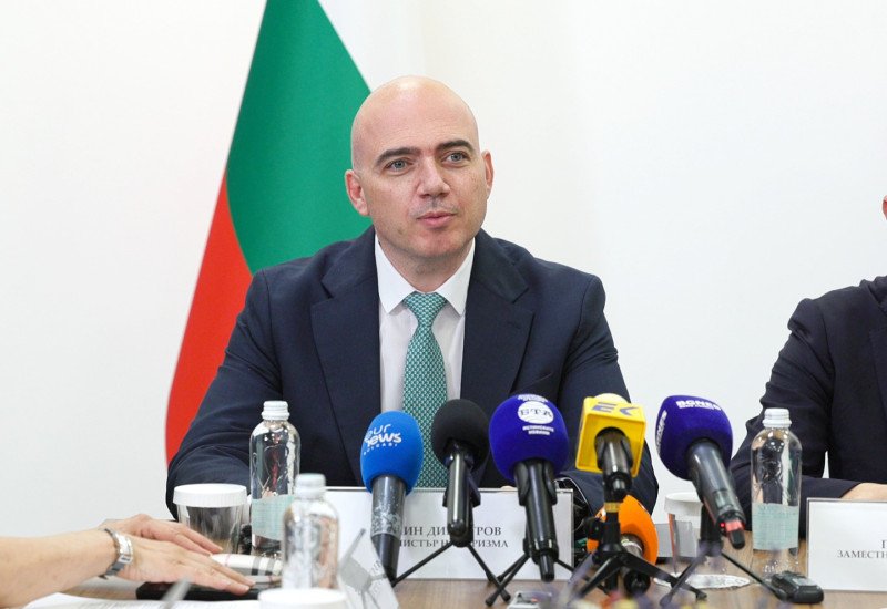 6 реформи в туризма: Гаранционен фонд връща парите при фалит на туроператор