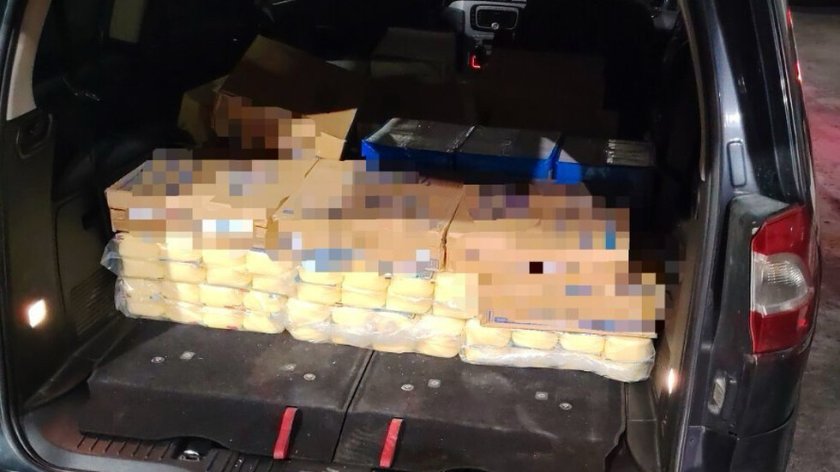 Спряха над половин тон млечни продукти без документи на &bdquo;Капитан Андреево&ldquo;