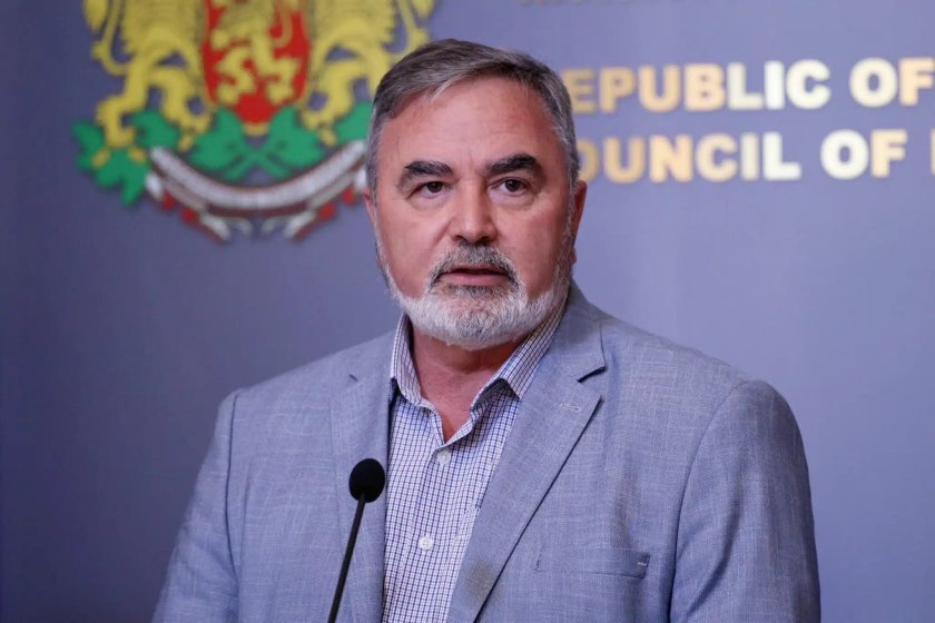Ангел Кунчев: Омерзен съм от лъжите на министър Ивкова