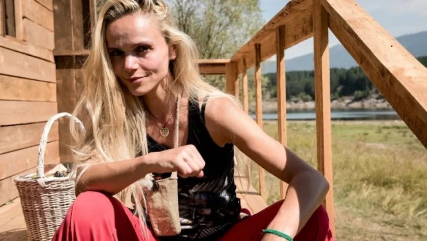 Първа черна овца във "Фермата": Божидара Бакалова спи до обяд