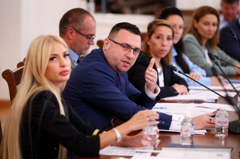 Икономическата комисия: Фонд плаща до 7 дни щетите при застраховател с отнет лиценз