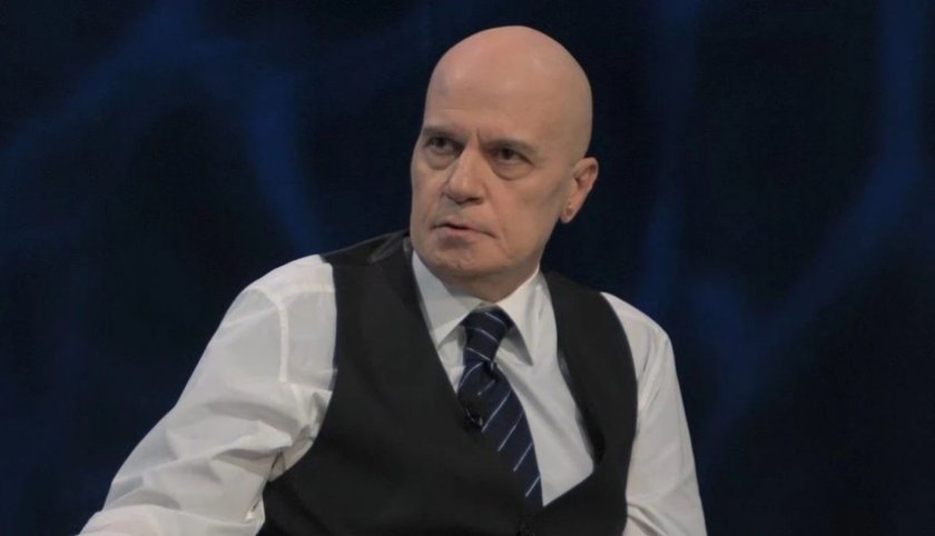 Слави Трифонов: Резултатите от експертизата по "Петрохан" предизвикват ярост и погнуса