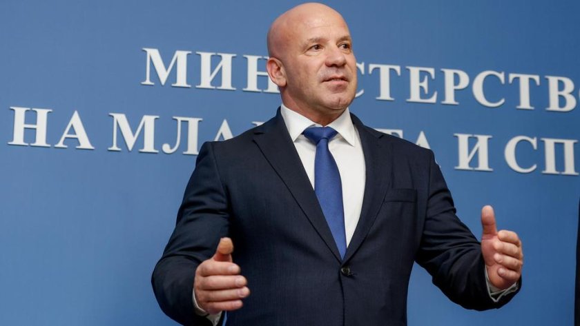 Министър Керязов при откриването на академичната година в НСА: Някои от вас ще променят човешки съдби