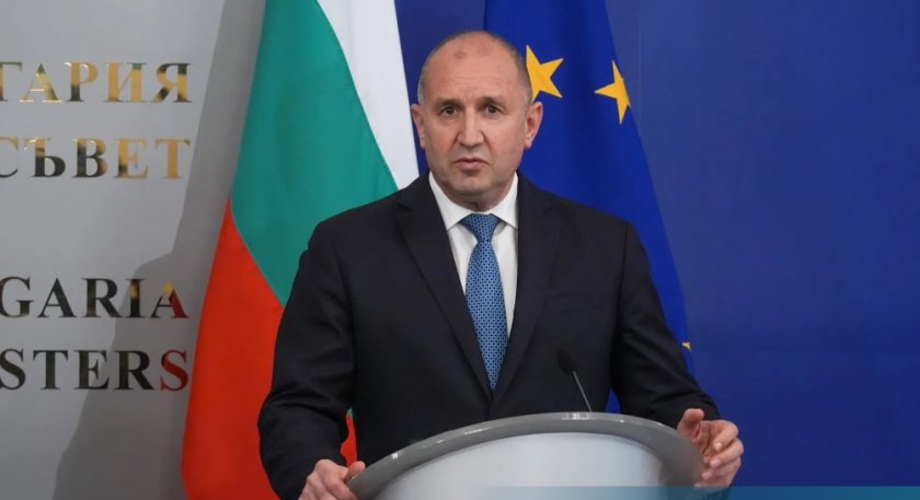 Радев: България за първи път открито постави пред ЕС резервите си към санкциите срещу Русия