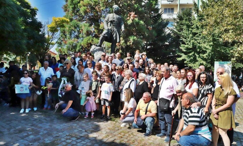 Над 150 потомци на Капитан Петко войвода се събраха за пръв път