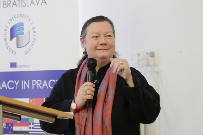 КОШМАР: Намериха мъртва в София португалската посланичка