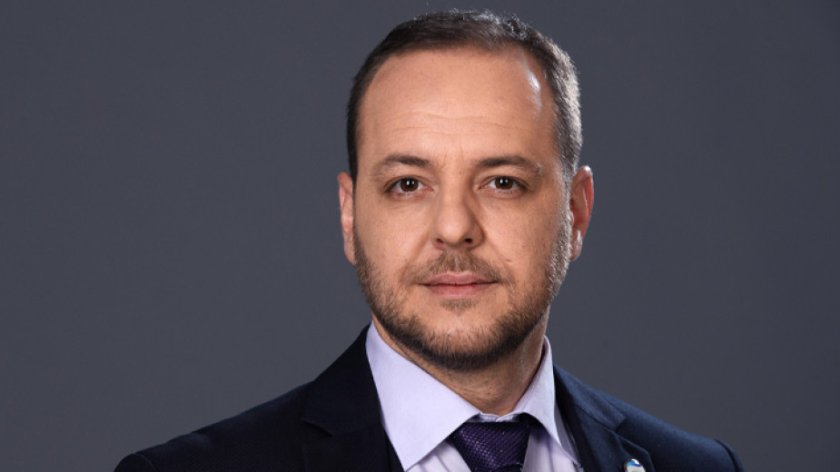 Борислав Сандов е с мярка "подписка"