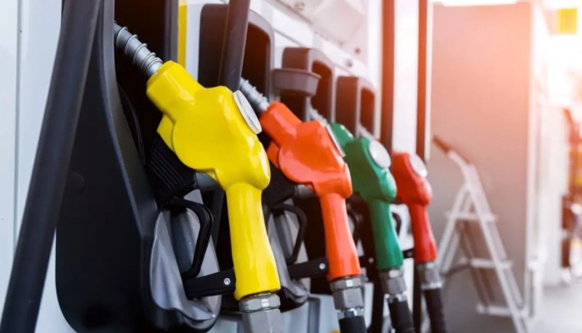 Икономическата комисия поряза ГЕРБ за по-нисък акциз на бензина и дизела 