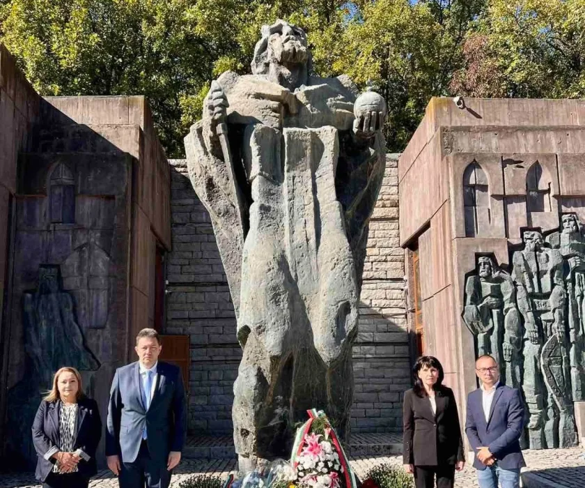 Петрич отбелязва 1012 г. от трагичната смърт на цар Самуил