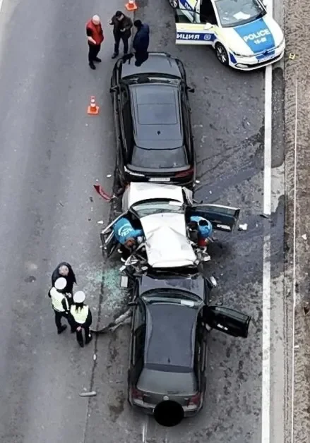 Адският удар край Плевен: Жертвите са възраст от 18 до 21 години