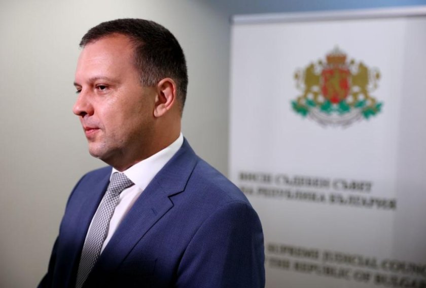 Правосъдният министър: Ще преценя дали имам основание да обжалвам избора на нов и.ф. главен прокурор