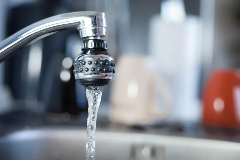 Не гответе с гореща вода от чешмата! Причината ще ви изненада