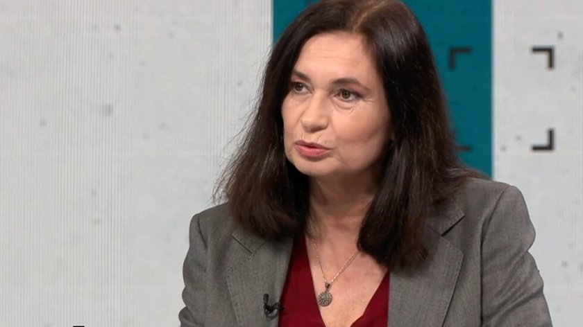 Депутатка на Радев дразни: Соня само се глези