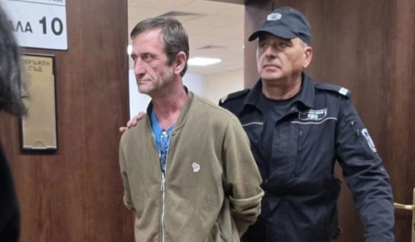 Мъж със сабя рани друг в заведение в Калофер