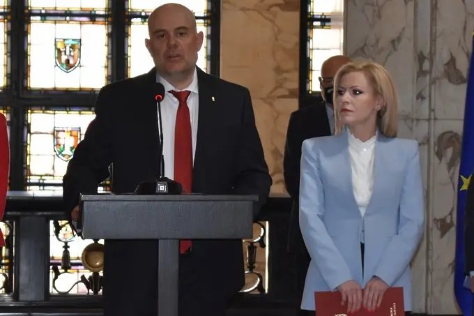 Черепа осъди прокуратурата на Гешев, взима 3 бона