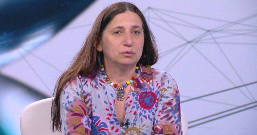 И дъщерята на Желю нападна Йотова 