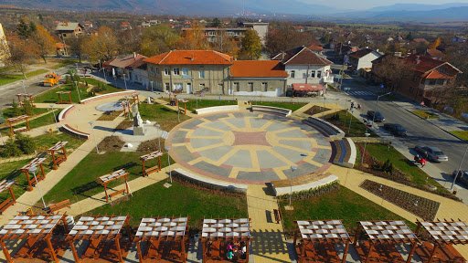 В Челопеч с най-високи заплати у нас