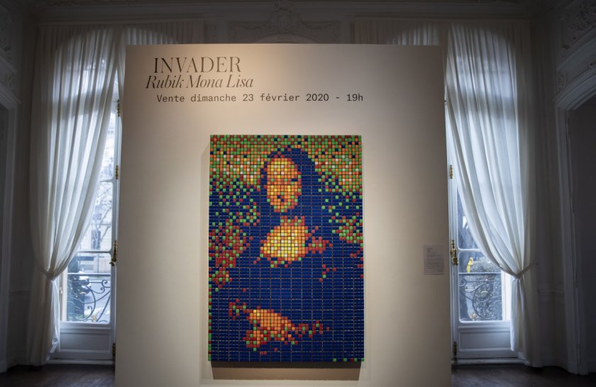 Продадоха за €480 000 Мона Лиза, направена от 300 Кубчета на Рубик