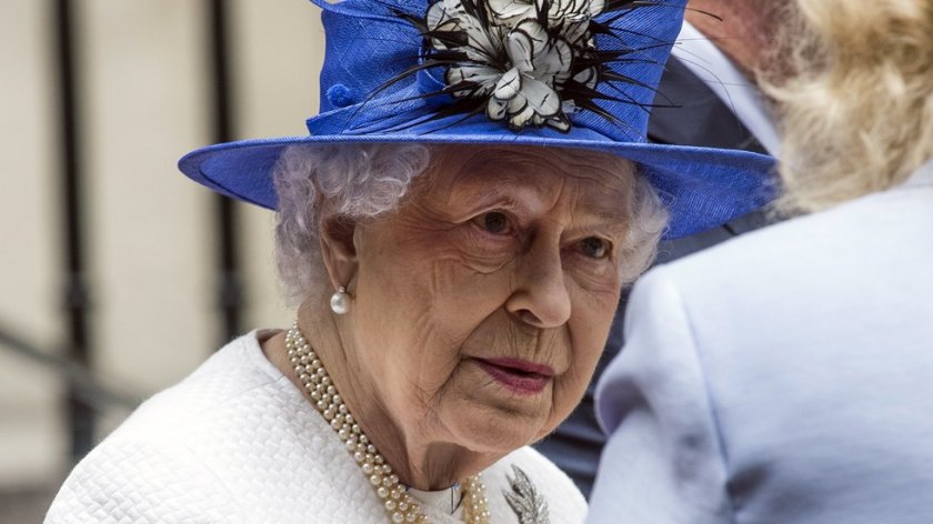 Нов кралски развод съкруши Елизабет II 