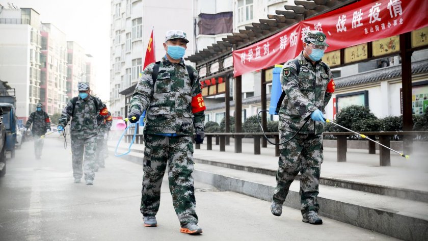 Страхът от "китайския" вирус напредва като цунами