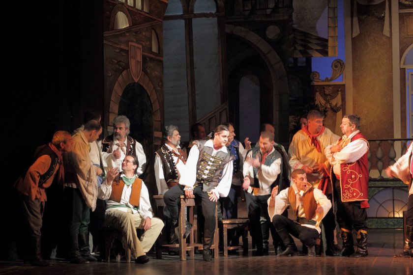 Ученик на Гюзелев дебютира в „Цигански барон” в Музикалния театър