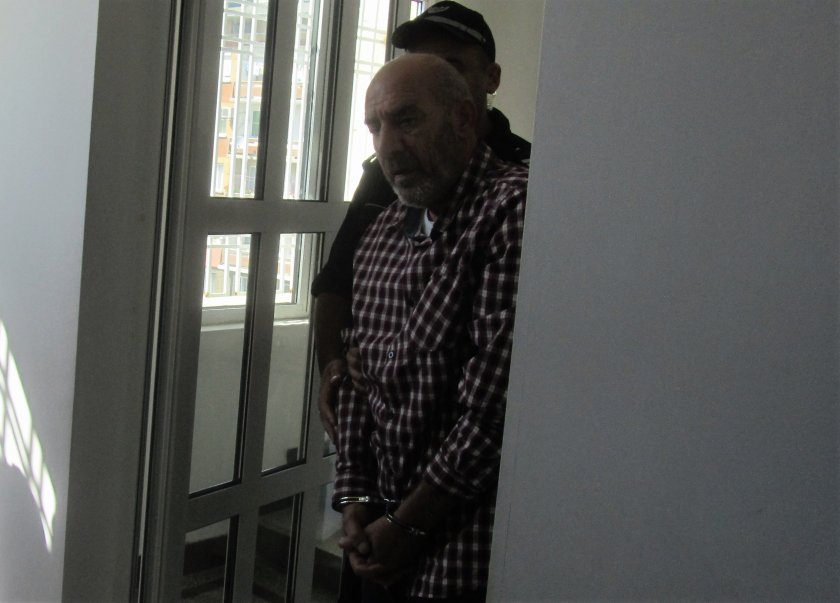 20 години решетки за поръчител на двойно убийство и палеж в Габровско