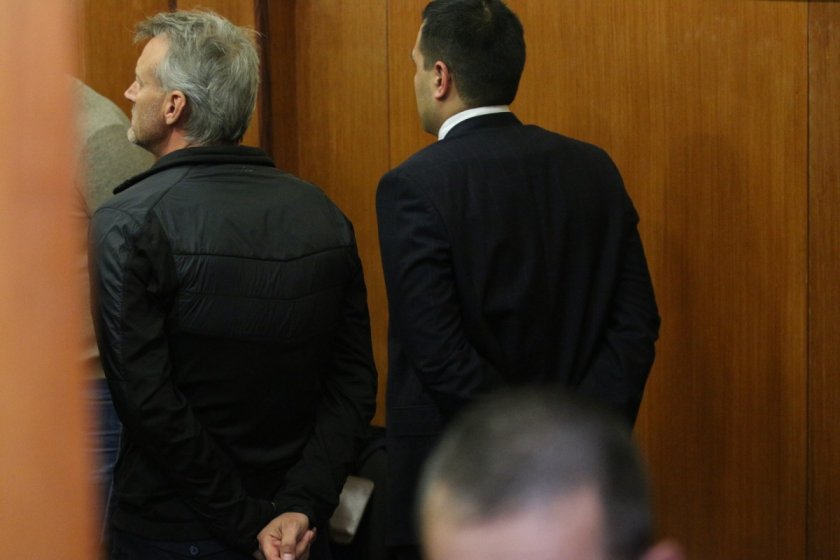 Пламен Георгиев от Комисията по хазарта остава в ареста 