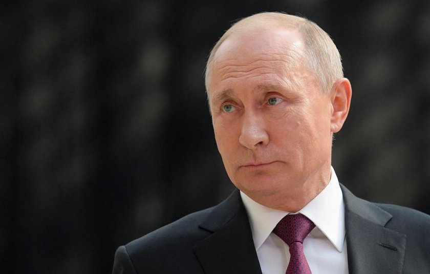 Путин се раздели със "сивия си кардинал" 