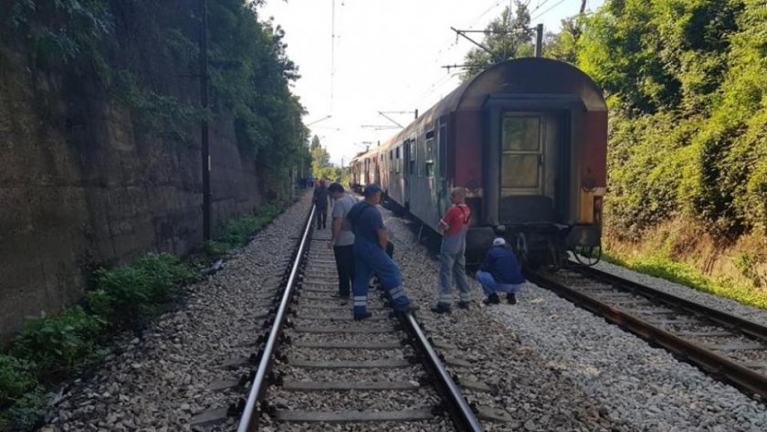 Влак помете мъж в Русе