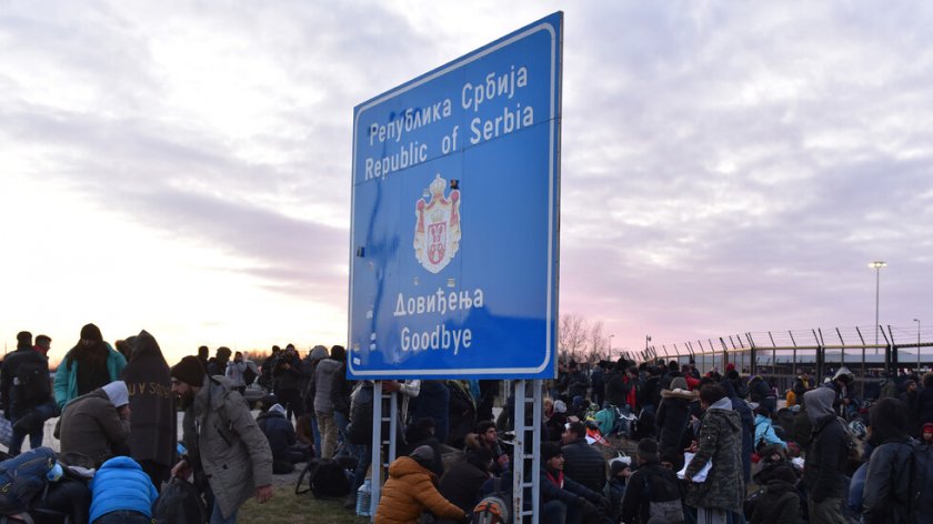 И Сърбия затваря всички граници
