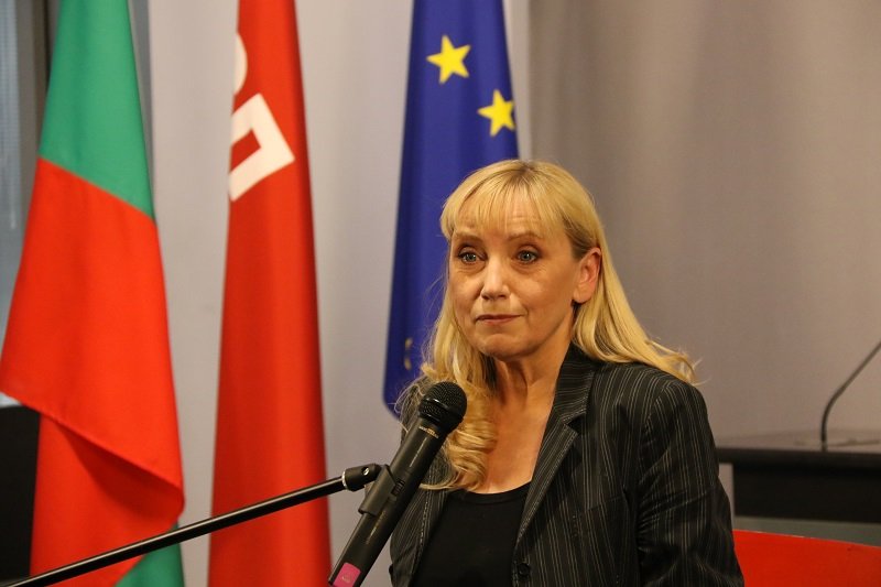 Чистата като сълза Елена Йончева: В България корупцията е навсякъде!