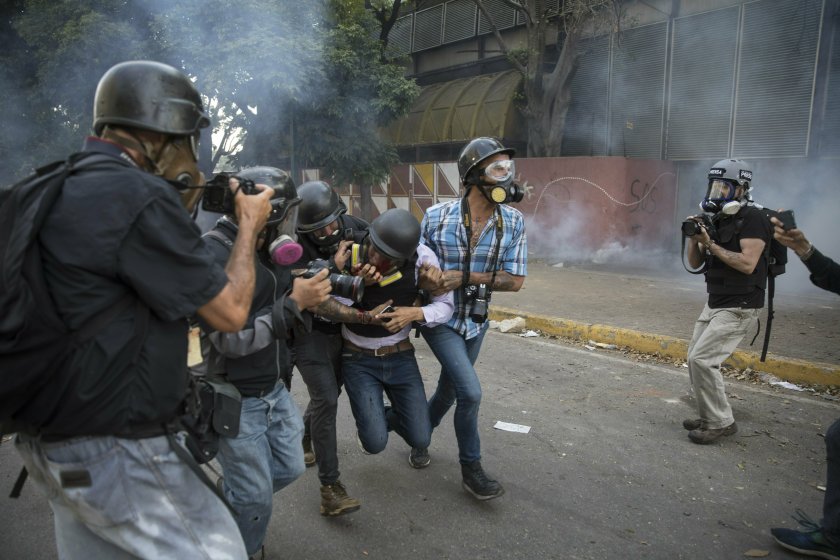 Кървави протести във Венецуела 