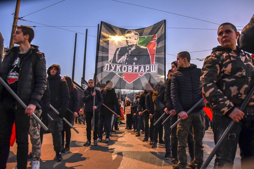 Германско проучване: Национализмът в България настъпва!