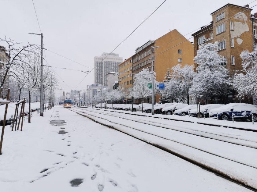 Снегът спира от днес