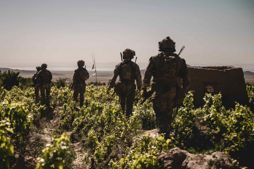 Военни на НАТО в Афганистан с коронавирус
