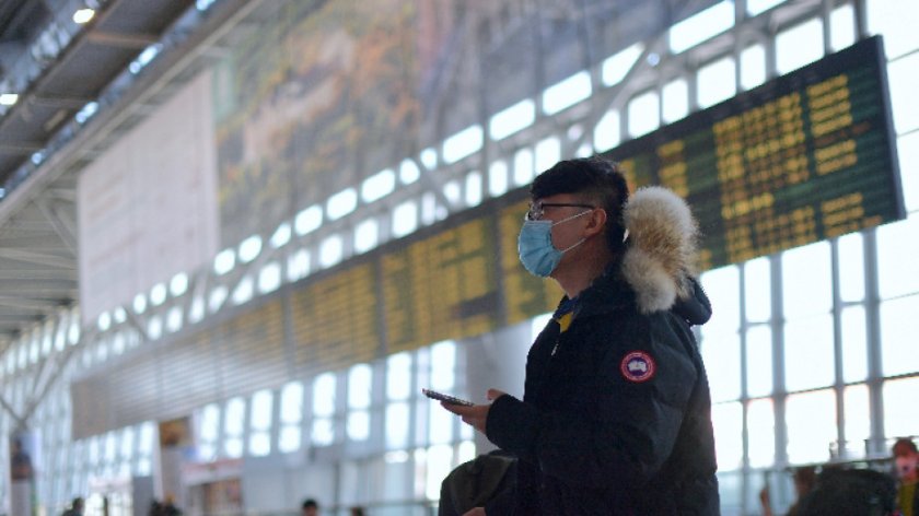 Около 90 на сто от полетите на летищата в Румъния са отменени