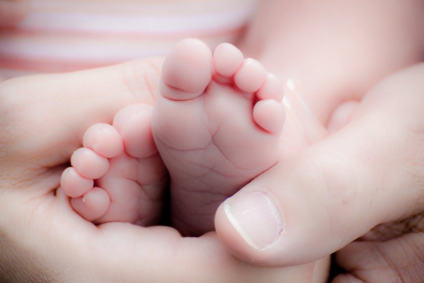 20 бебета се родиха в Перник в разгара на пандемията