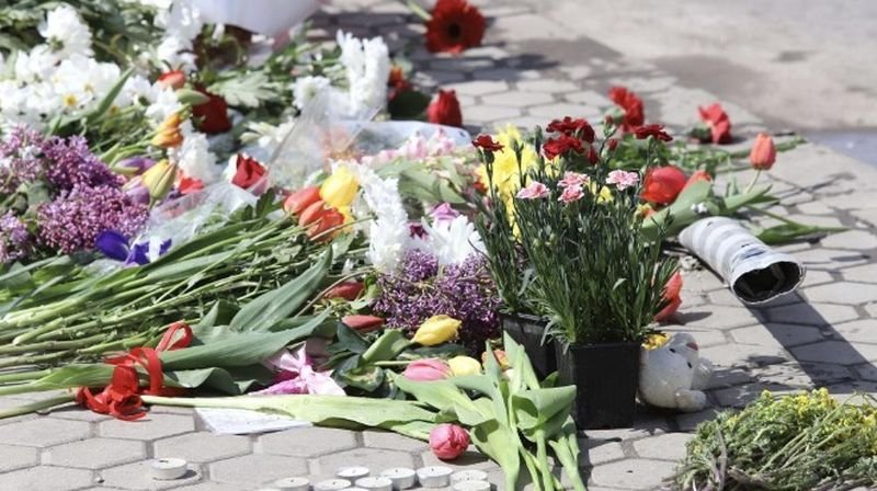 Бдение в памет на Милен Цветков в няколко града