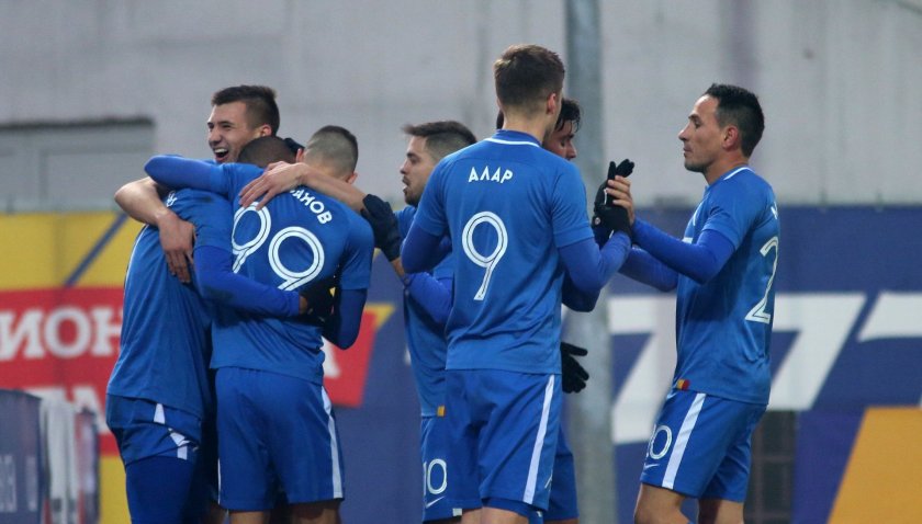 Левски пробва да намали вноската към НАП
