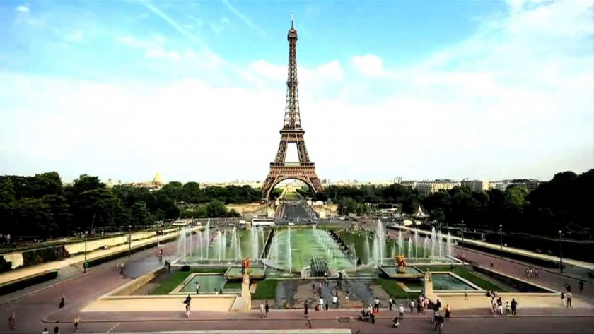 Франция ще спасява туризма с 18 млрд. евро