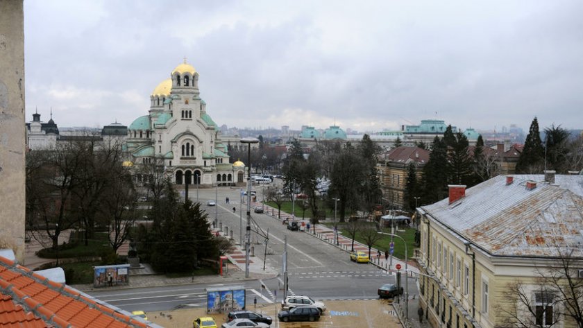 След ремонта: „Оборище” пешеходна до „Св. Александър Невски”
