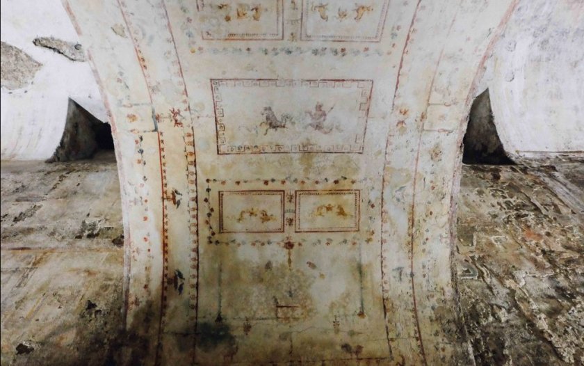 Украсена стая беше намерена в Златния дворец на Нерон