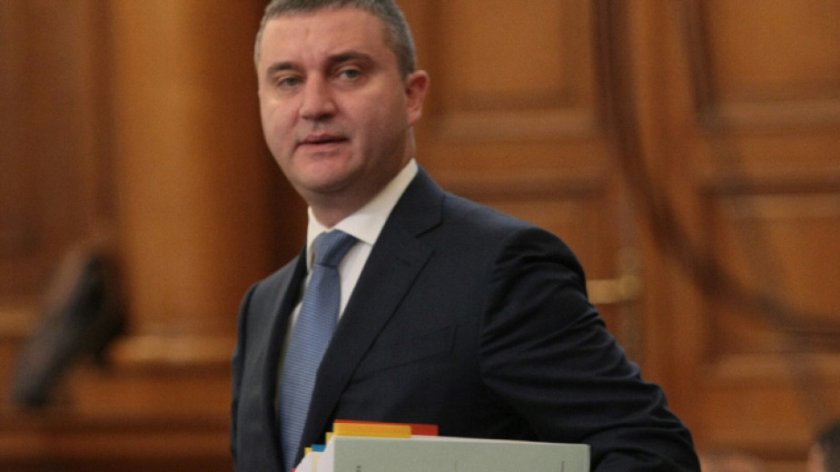 Горанов: Комисията по хазарта е извършила 3137 проверки от 2015 до края на 2019 г.
