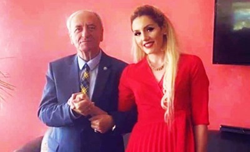 Отстраниха главния мюфтия на Северна Македония заради брака му с 50 г. по-млада жена